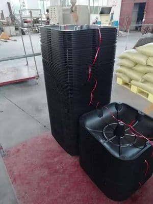 按客戶要求給客戶定制模具建筑內制膜